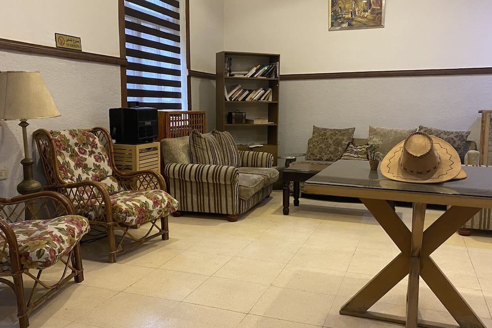 غرفة معيشة صورة