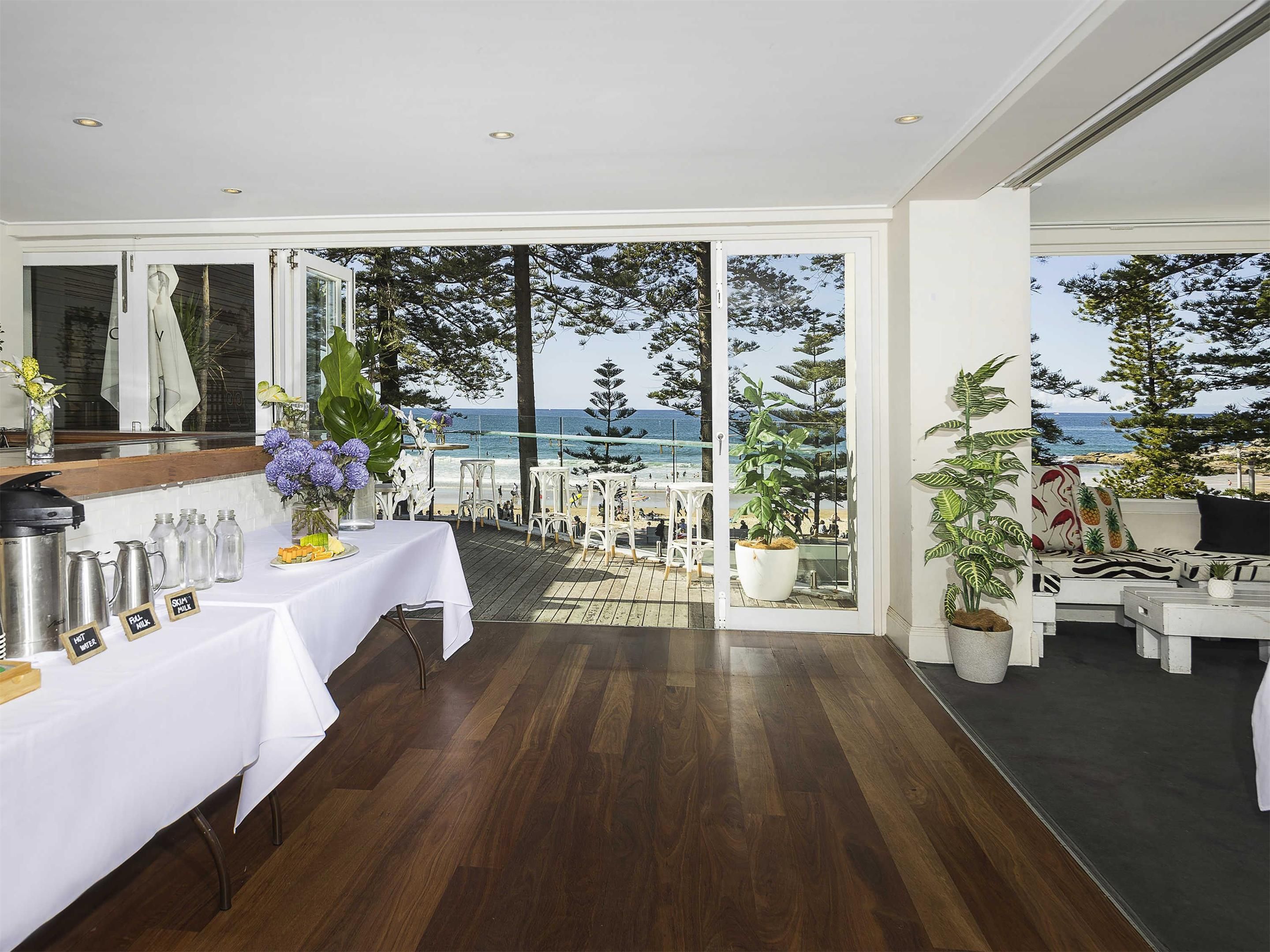 غرفة الاجتماعات