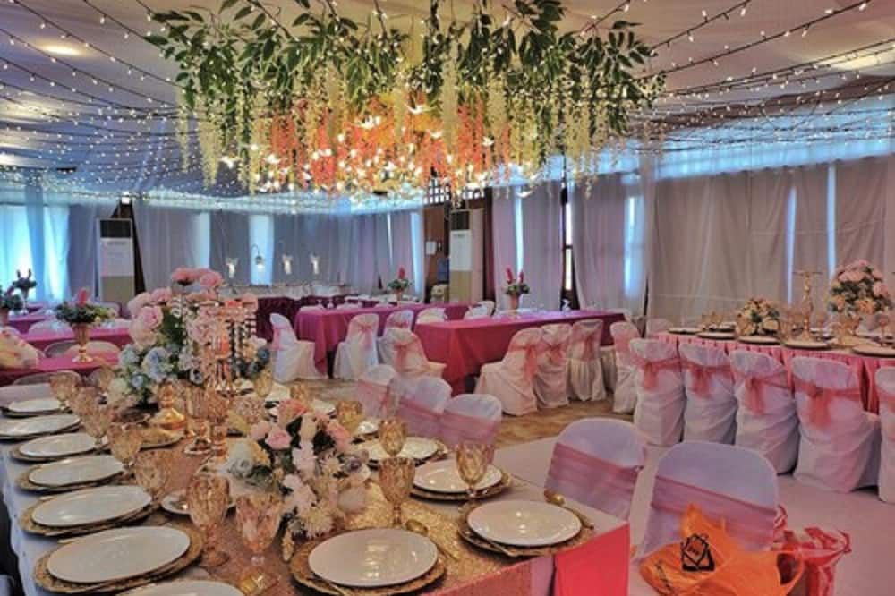 قاعة الولائم
