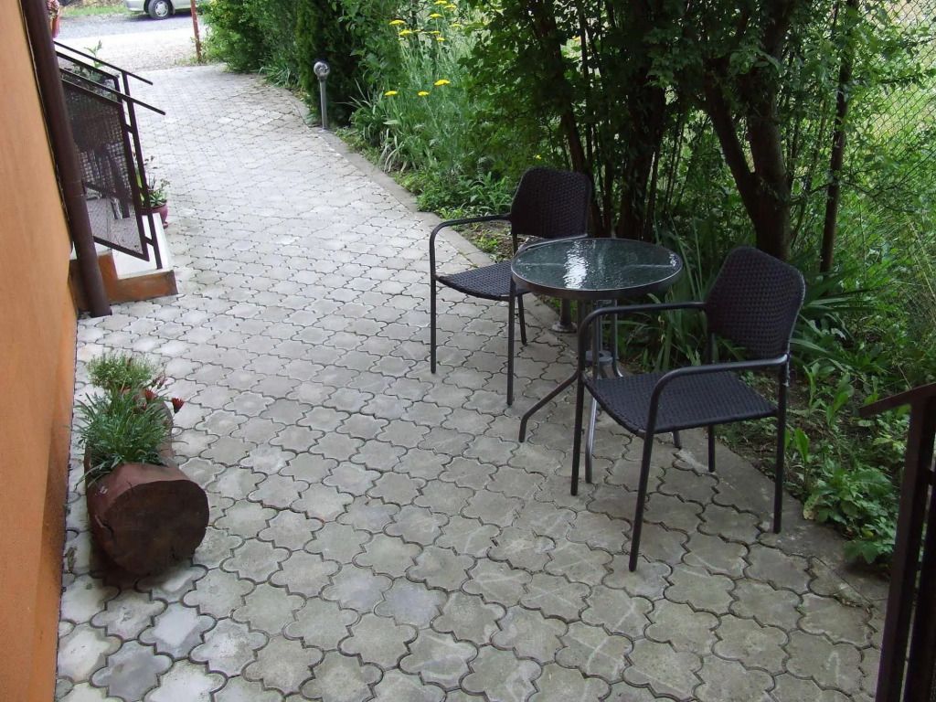 شرفة مرصوفة صورة