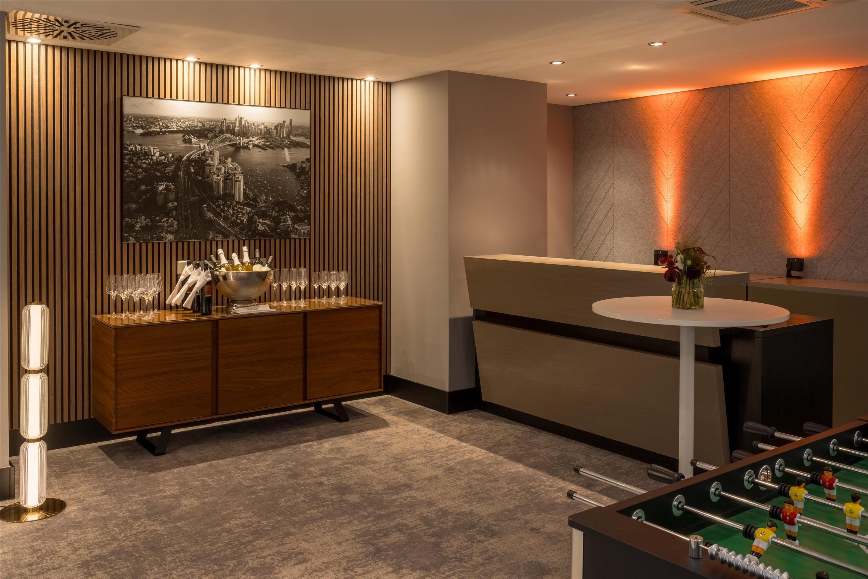 غرفة الاجتماعات