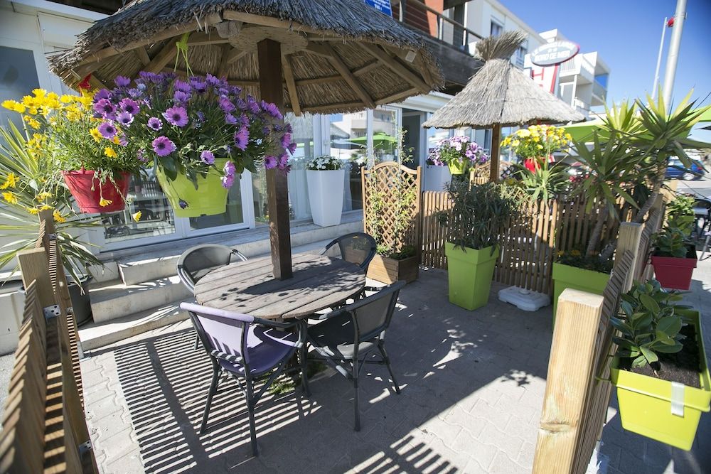 شرفة مرصوفة