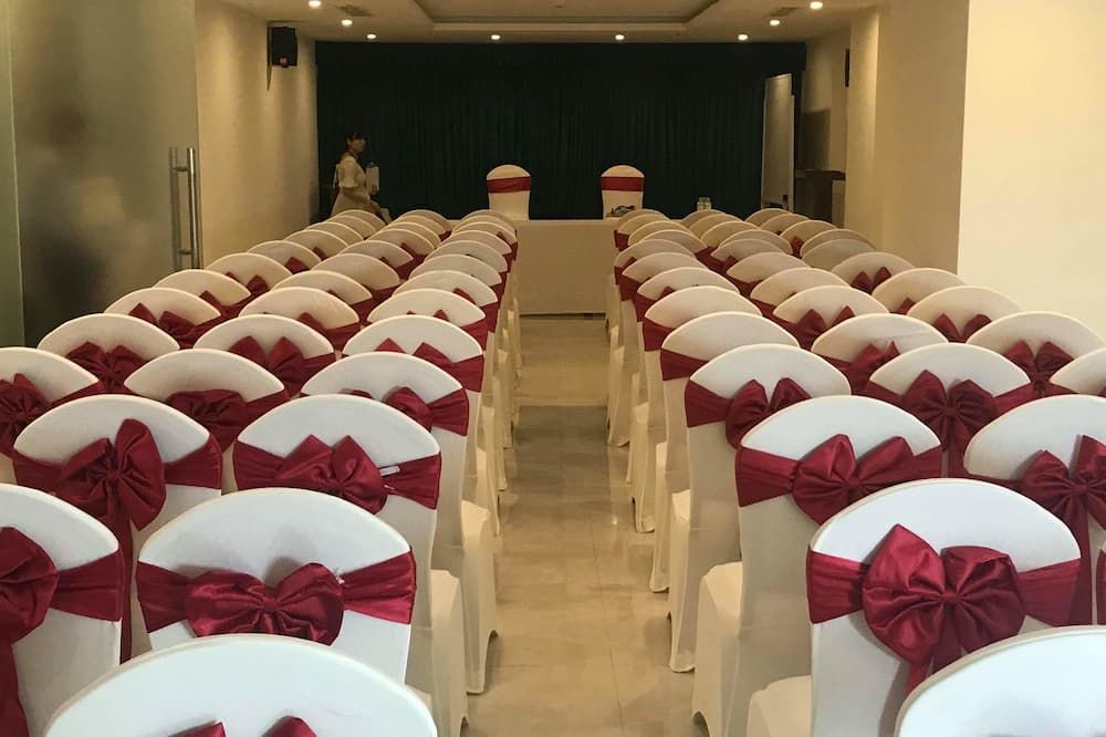 غرفة الاجتماعات