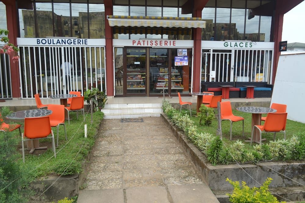 شرفة مرصوفة صورة