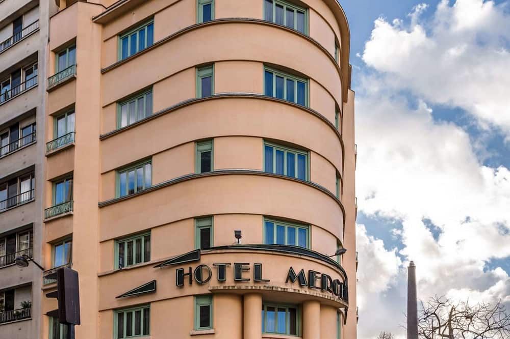 مبنى