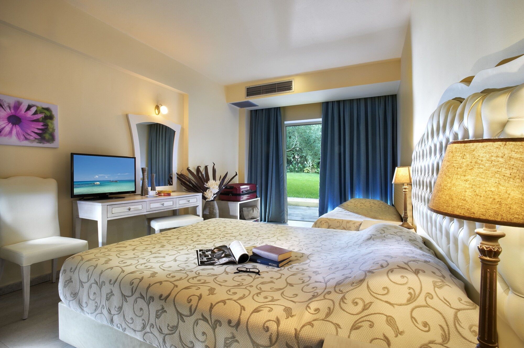 آخر