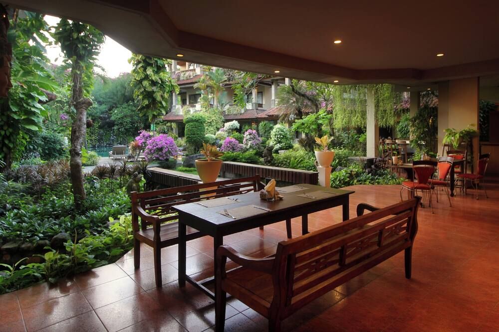 شرفة مرصوفة