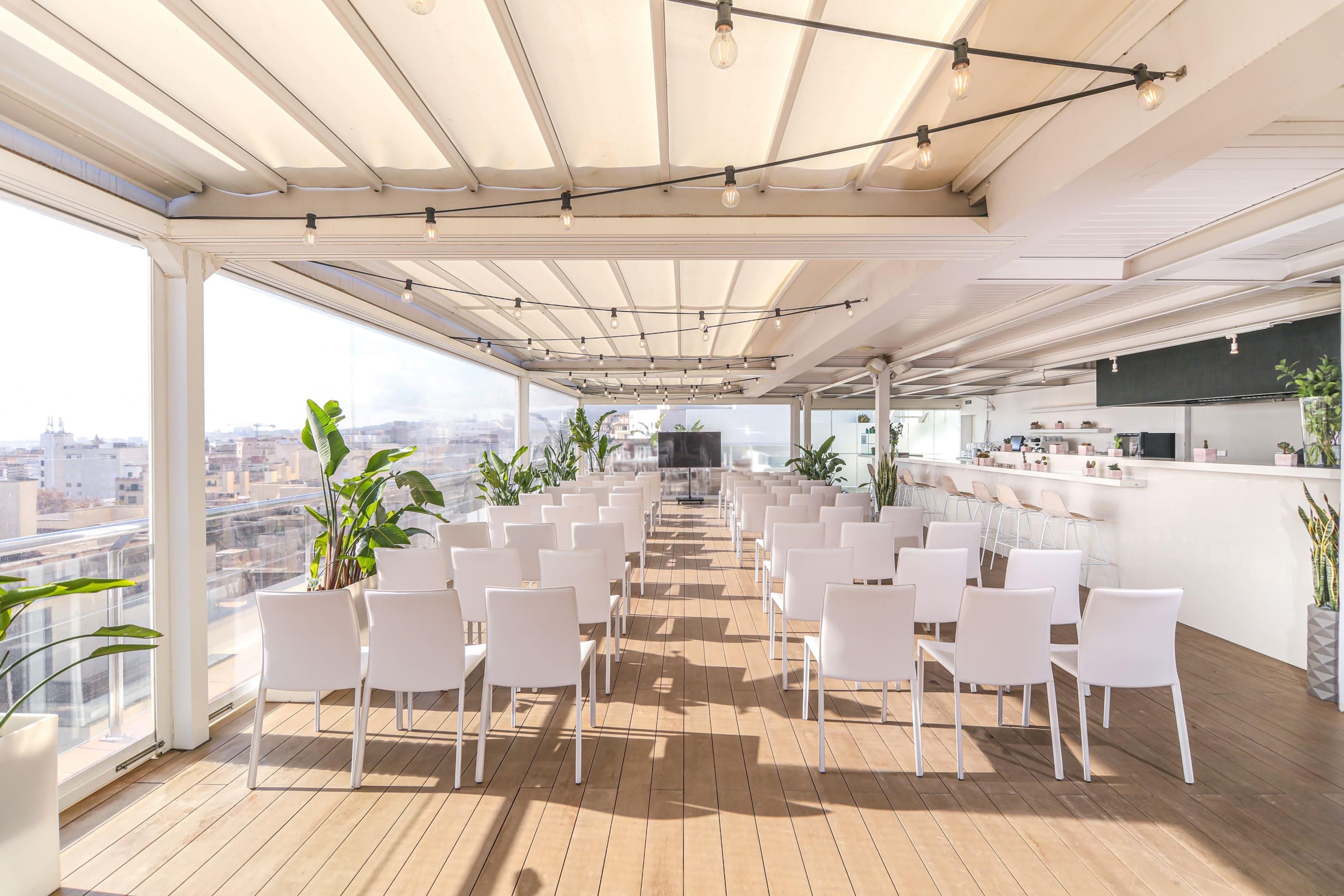 غرفة الاجتماعات