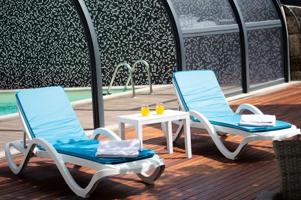 شرفة مرصوفة