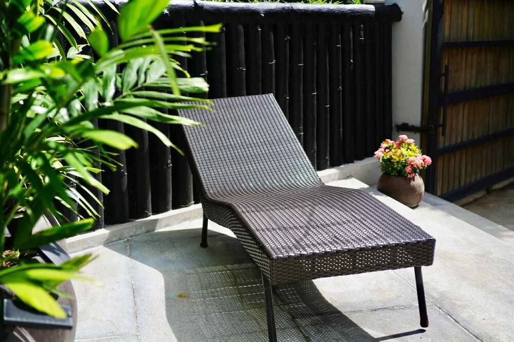 شرفة مرصوفة صورة