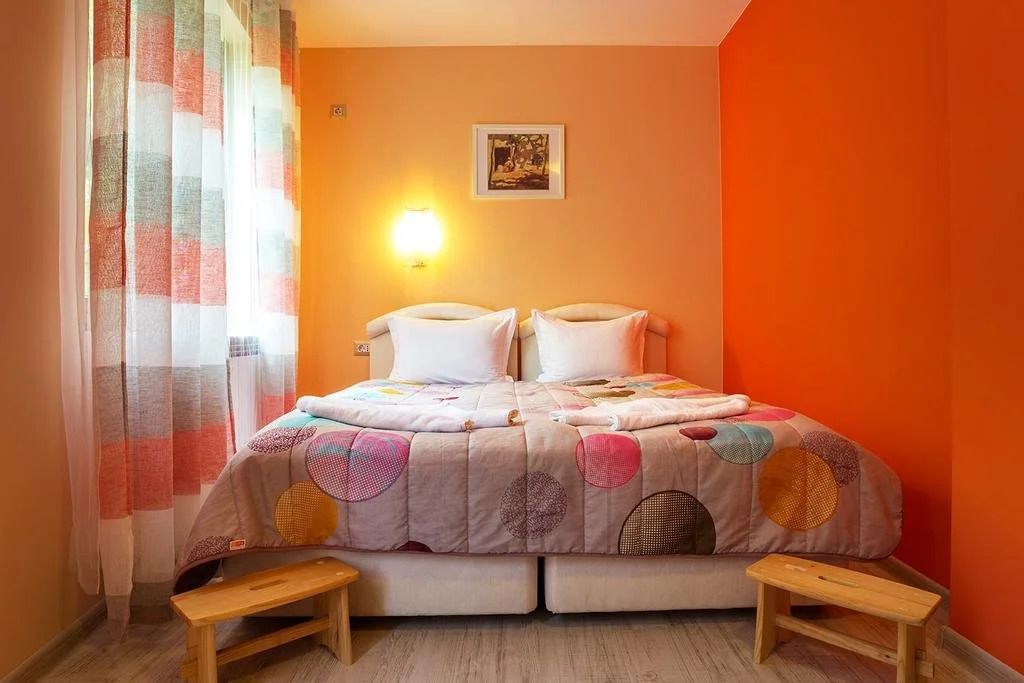 آخر