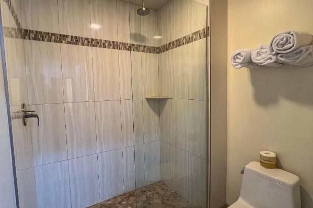 آخر