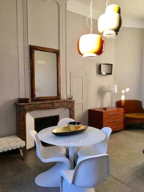 غرفة طعام صورة