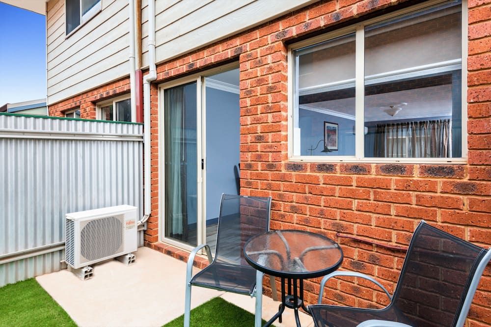 شرفة مرصوفة