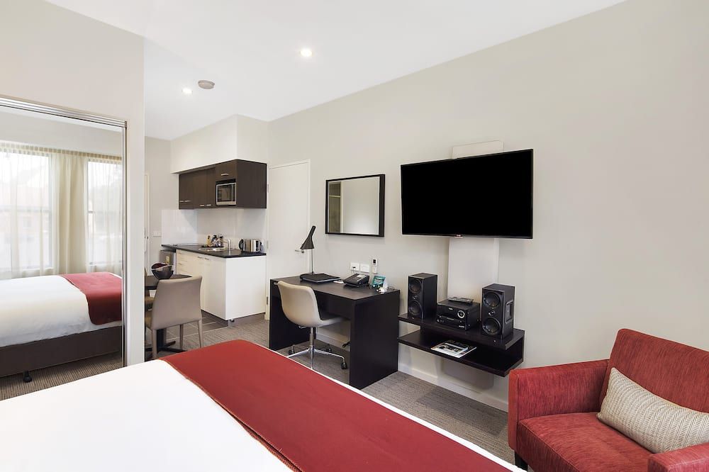 آخر