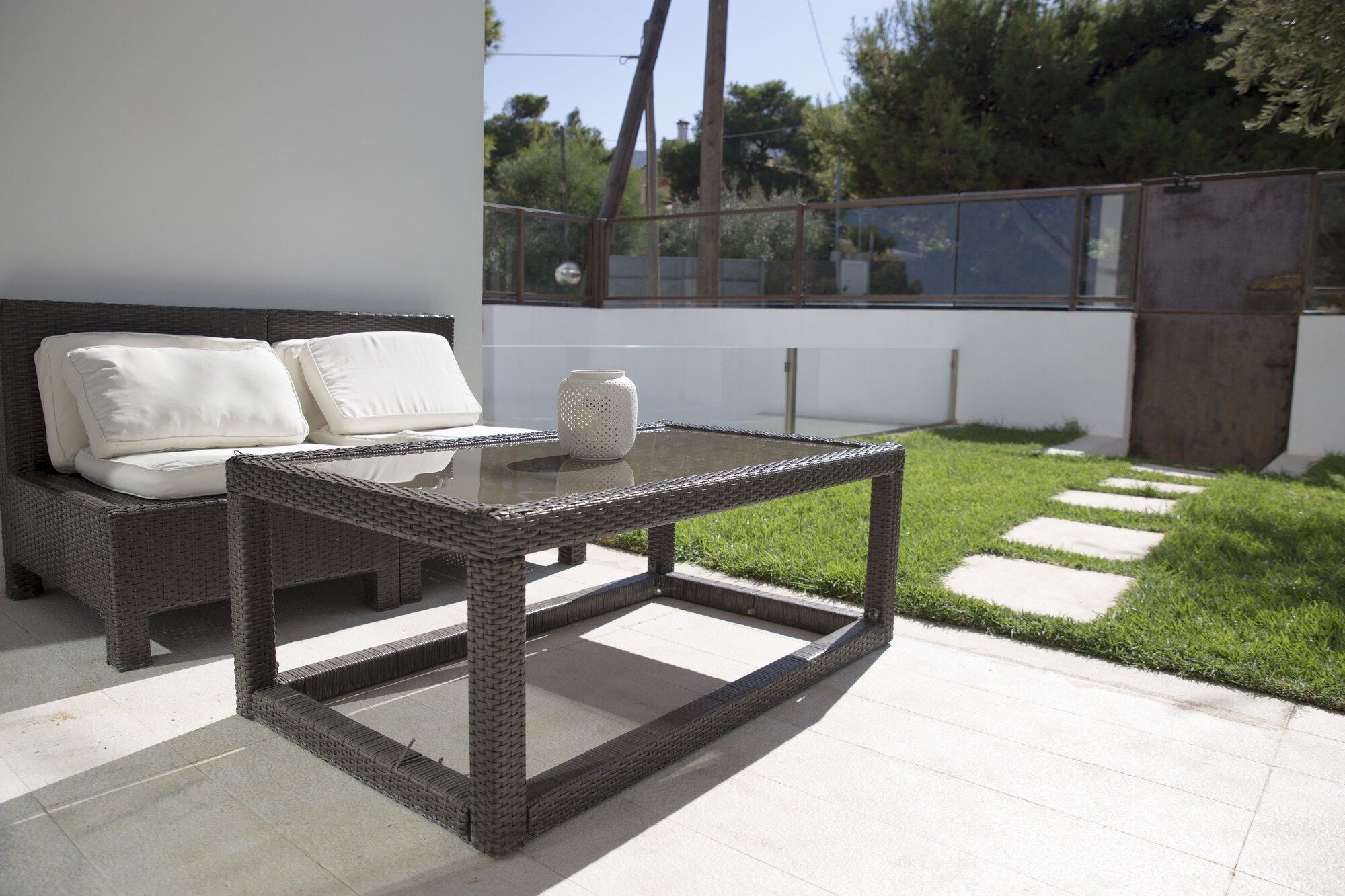 شرفة مرصوفة