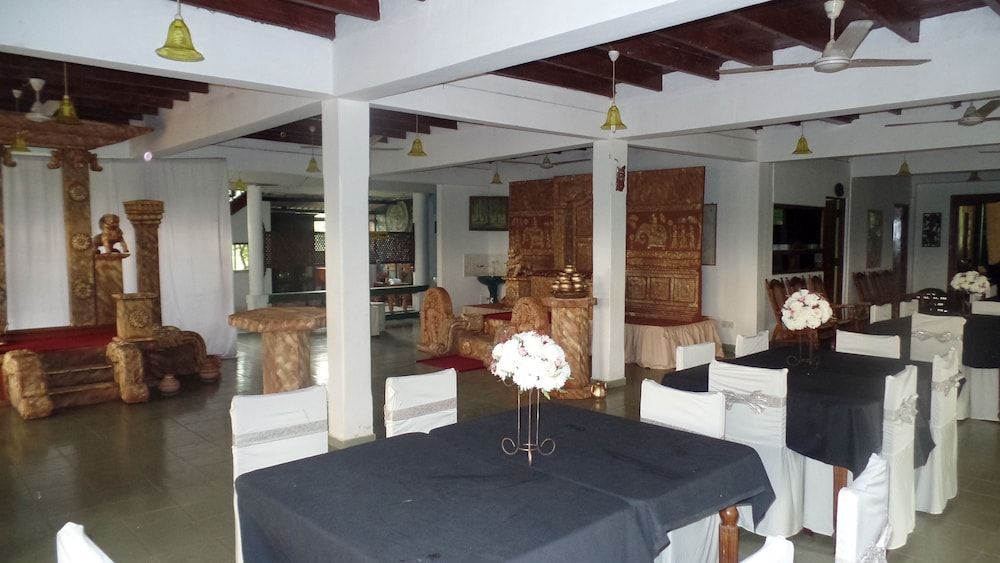 غرفة طعام صورة