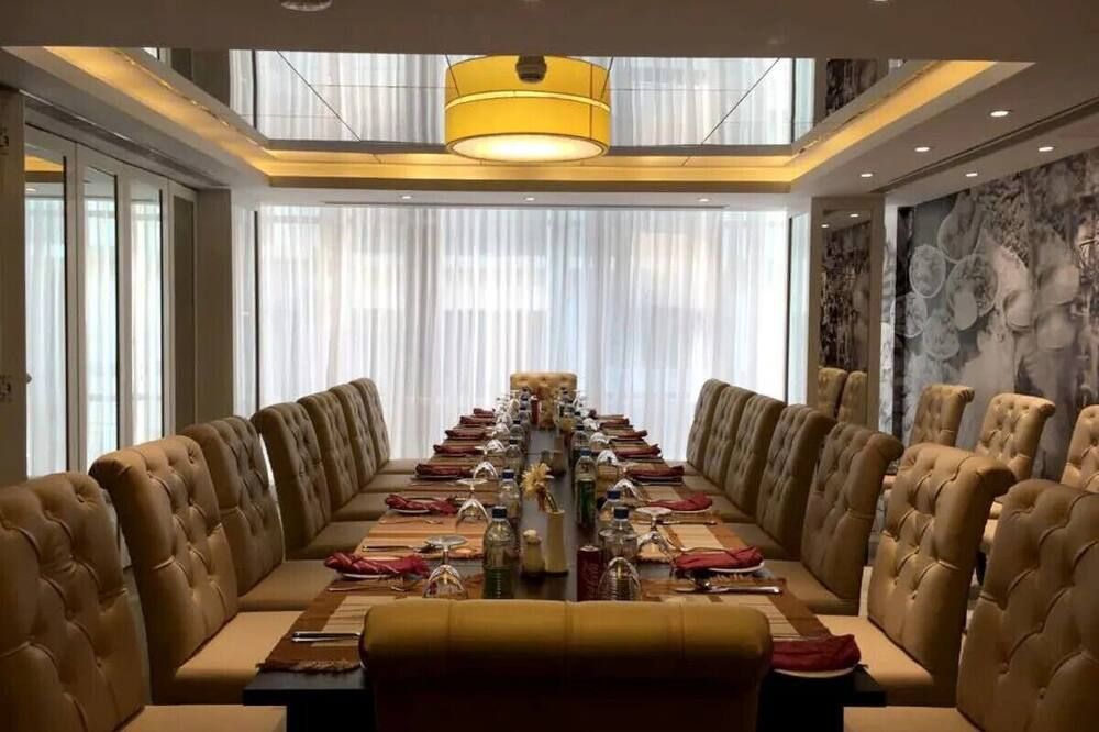 غرفة الاجتماعات