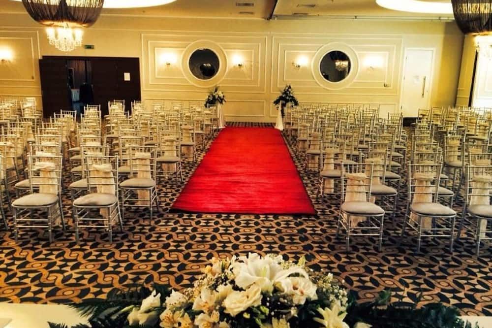 قاعة الولائم