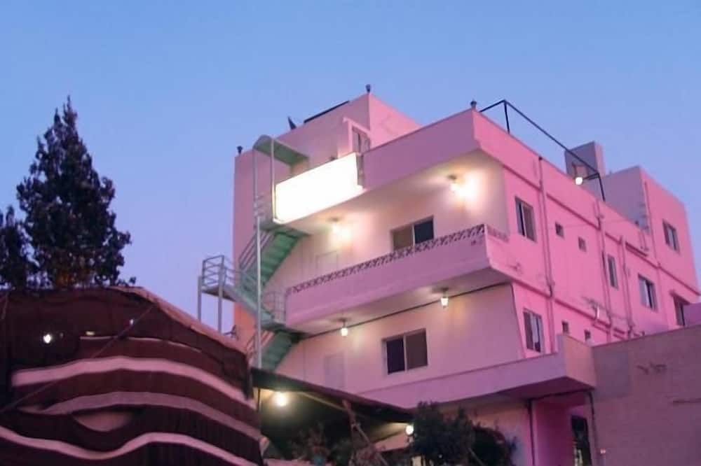 مبنى صورة