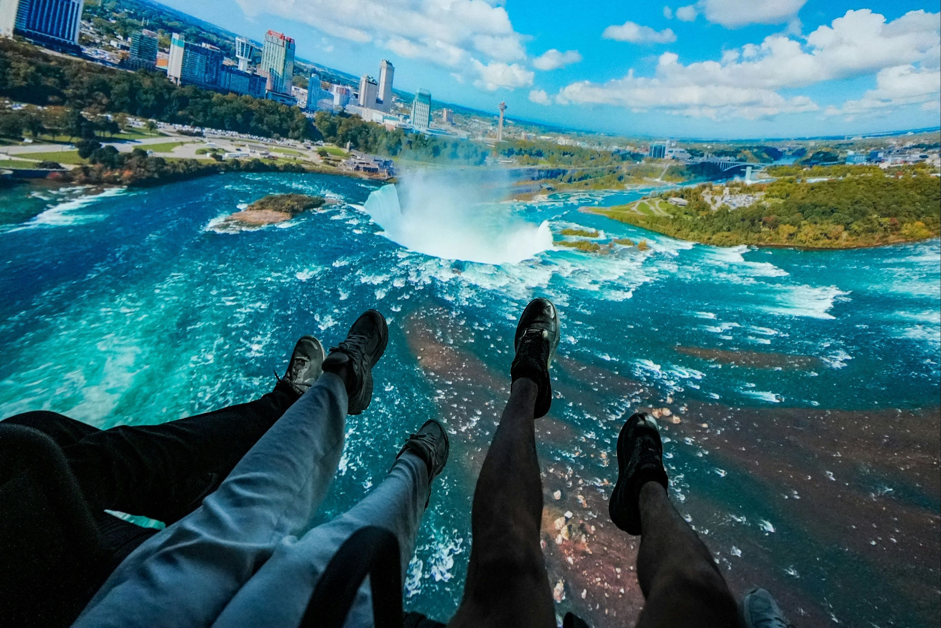 آخر