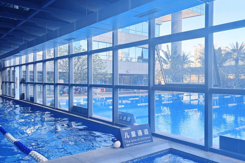 حوض السباحة صورة