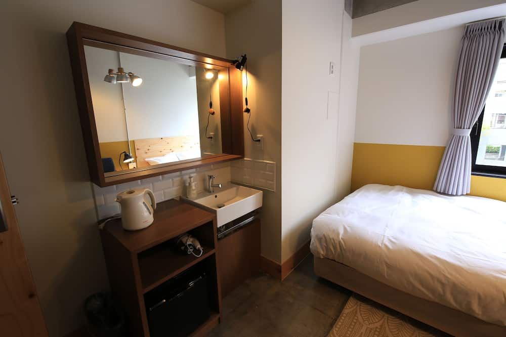 آخر
