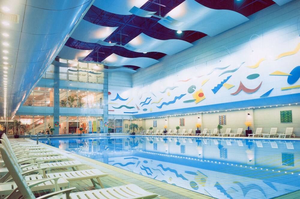 حوض السباحة صورة