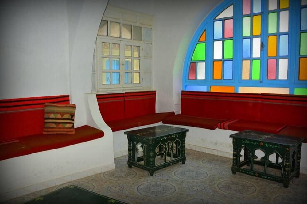 غرفة معيشة صورة