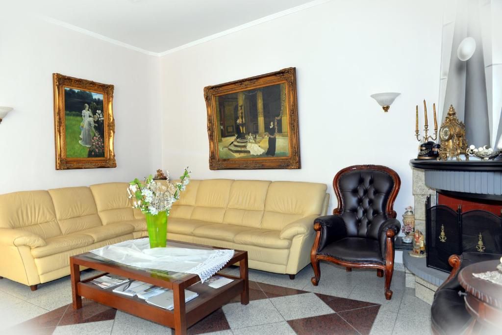 غرفة معيشة صورة