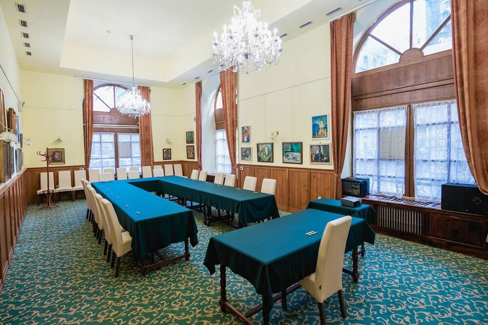 غرفة الاجتماعات