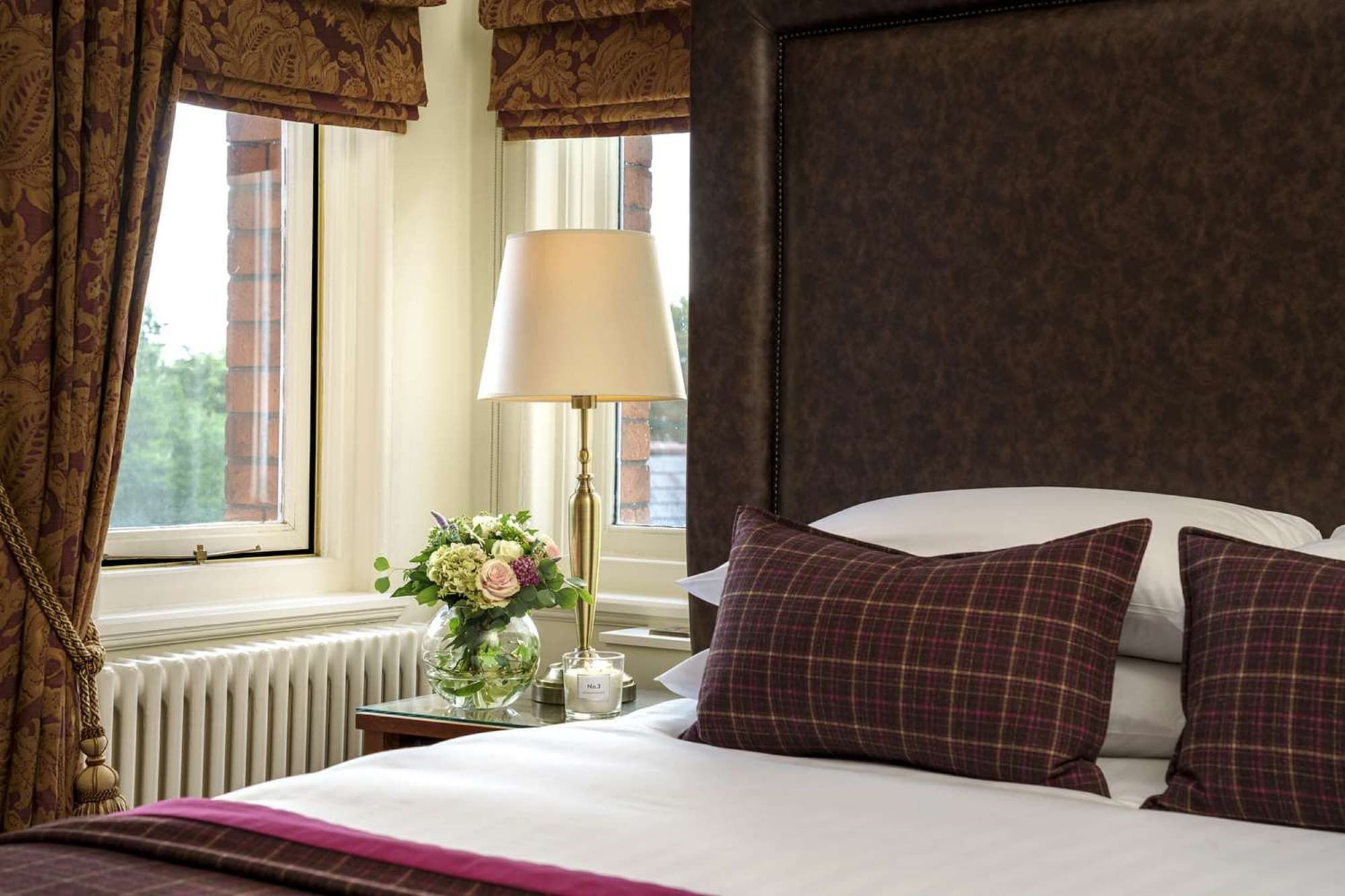 آخر