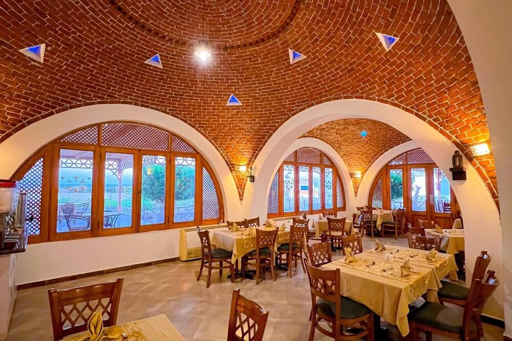 مطعم