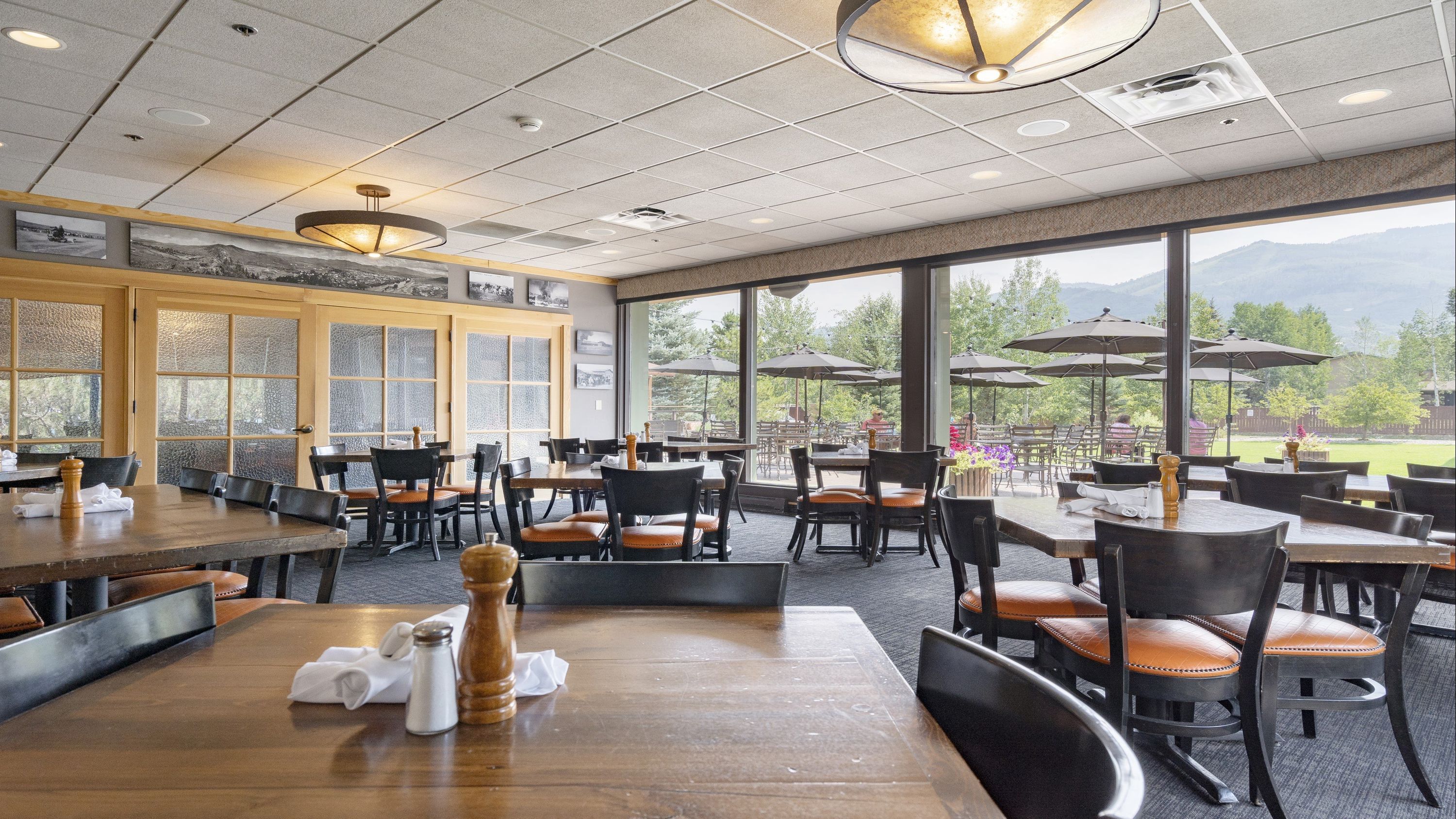 مطعم