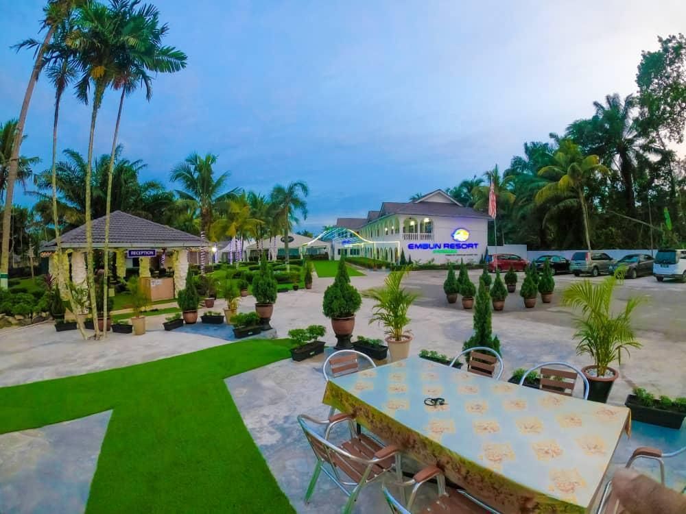 شرفة مرصوفة