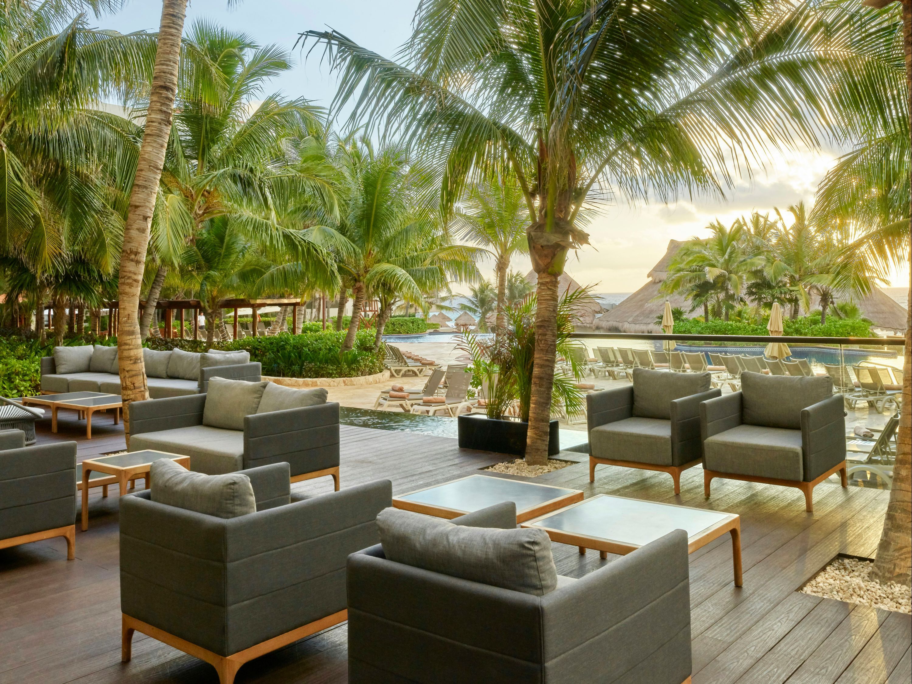 شرفة مرصوفة