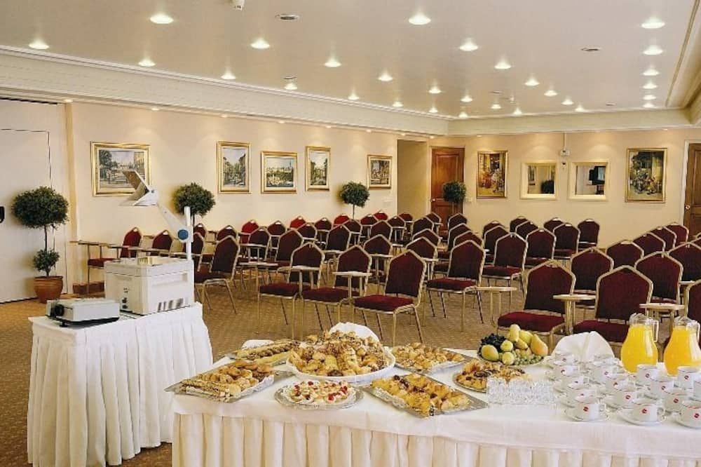 قاعة الولائم