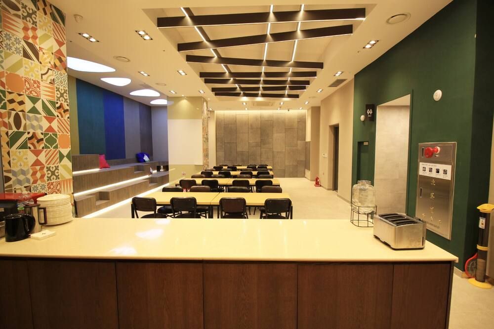 غرفة الاجتماعات