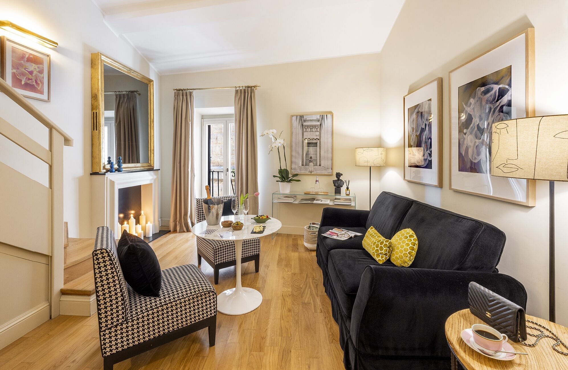 غرفة معيشة صورة