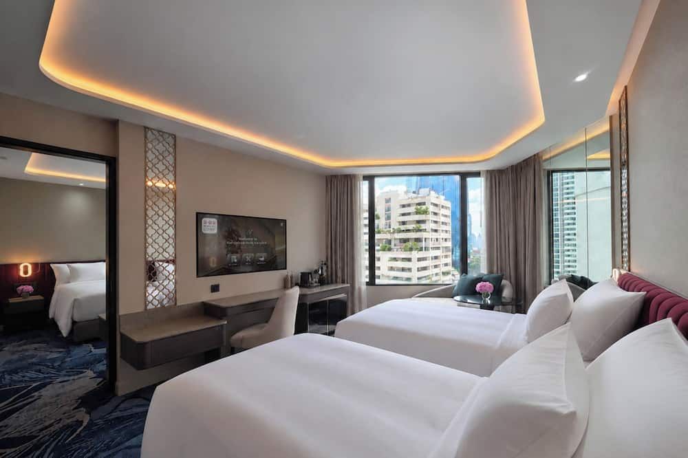 آخر