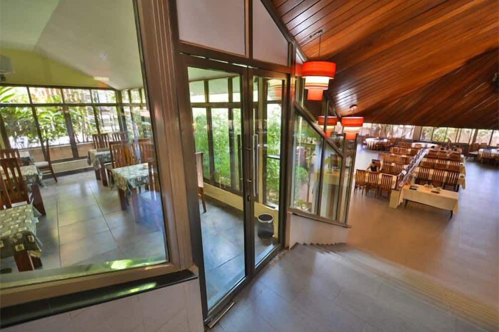 آخر