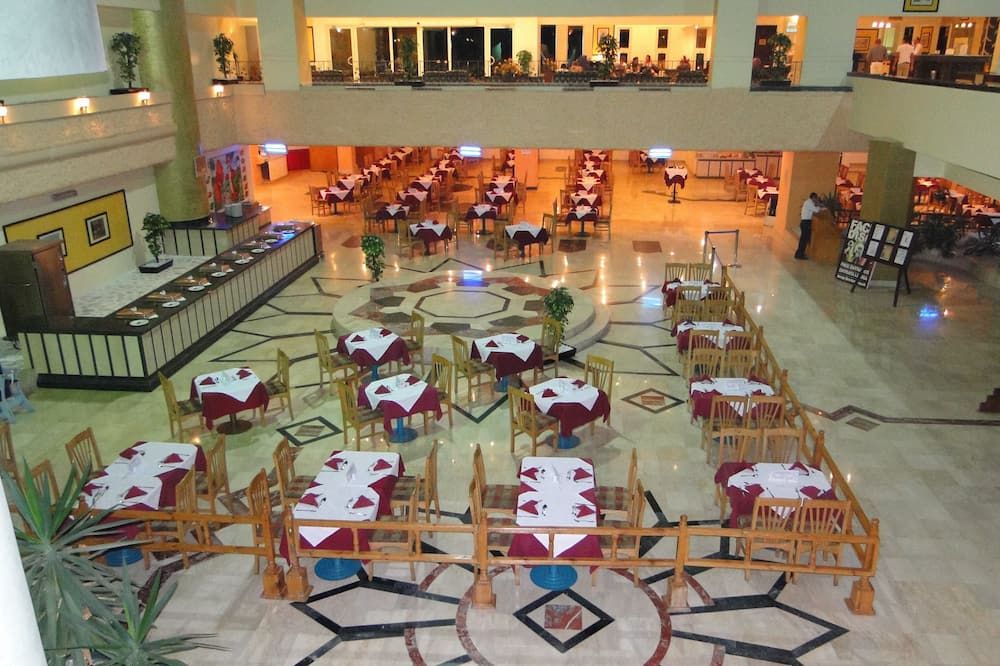 مطعم