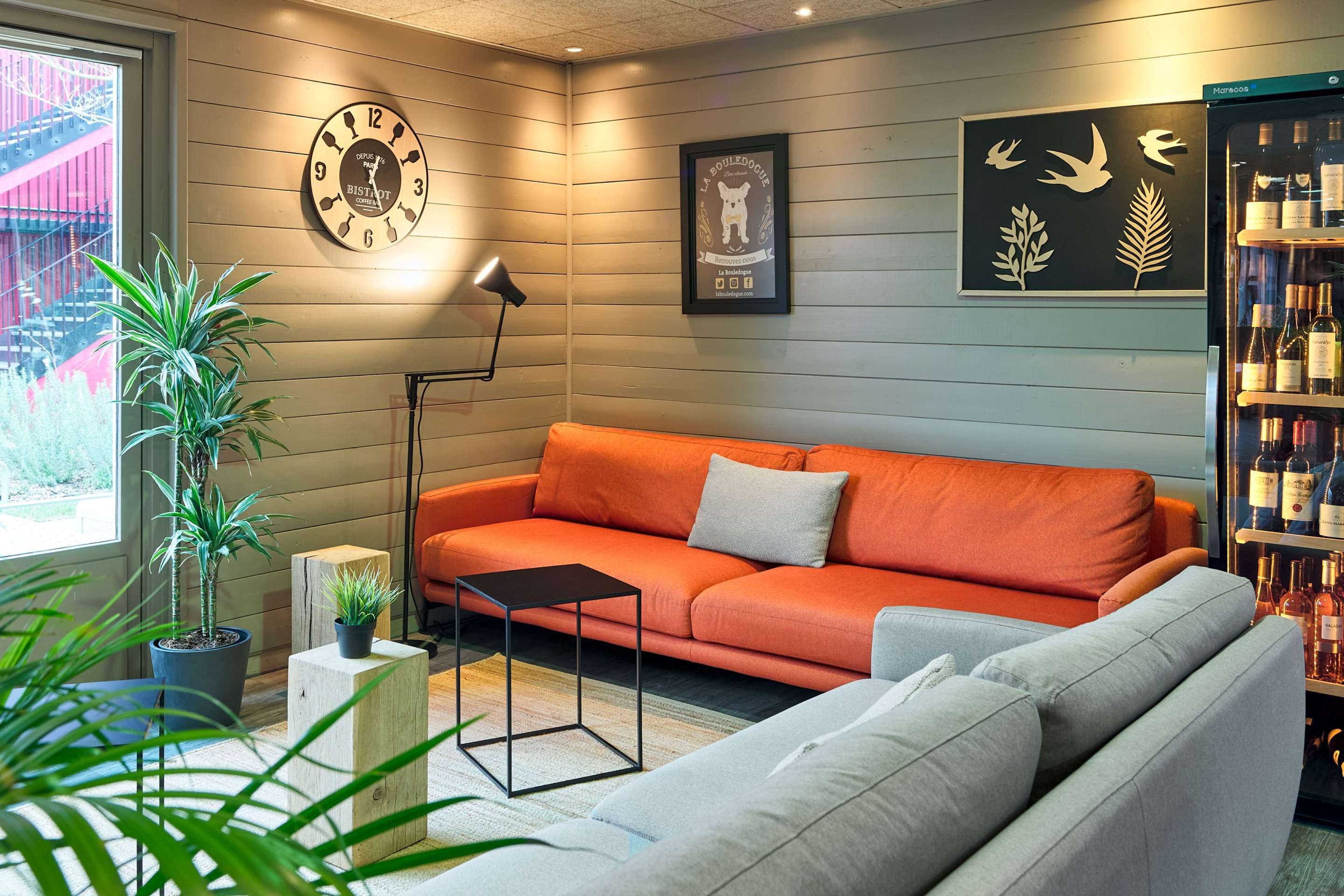 غرفة معيشة صورة