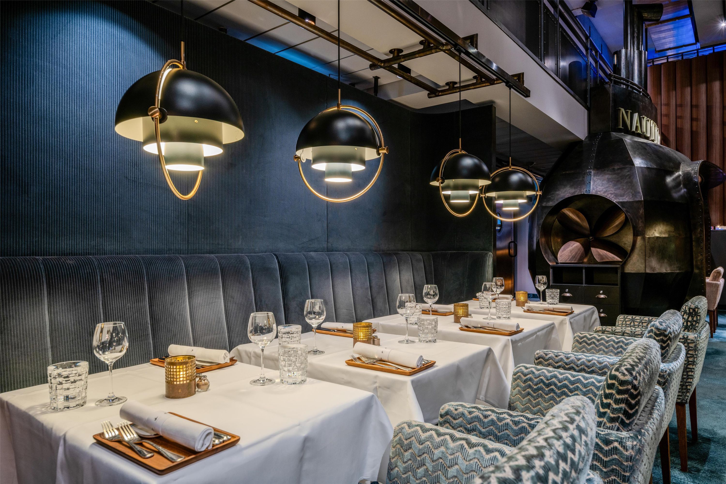 مطعم