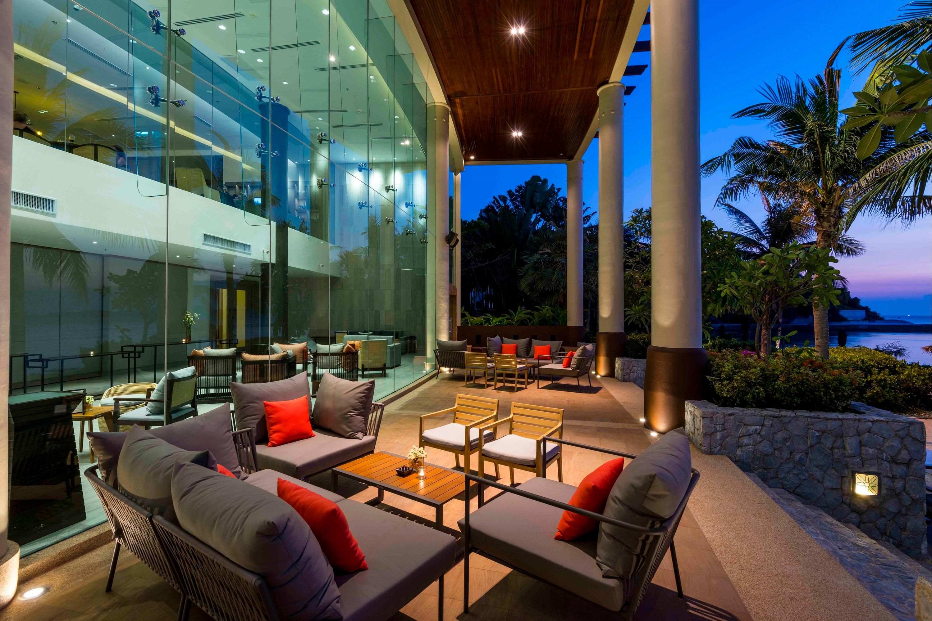 غرفة الاجتماعات