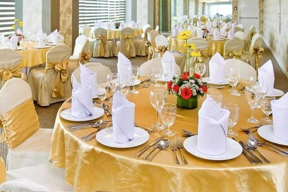 قاعة الولائم