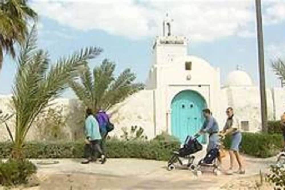 آخر