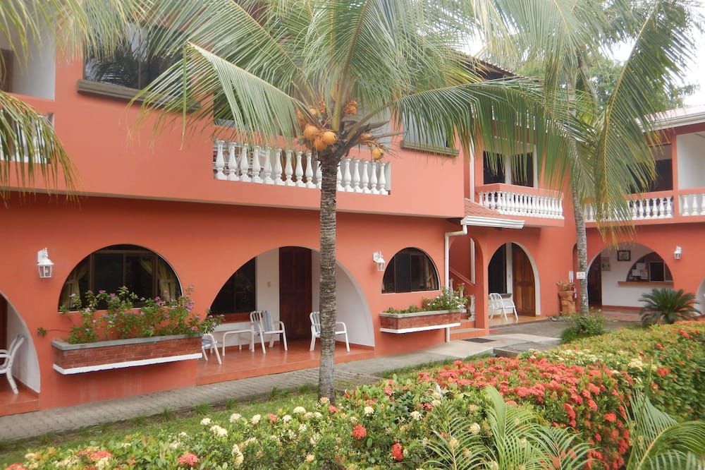 شرفة مرصوفة