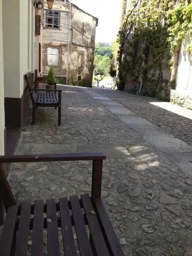 شرفة مرصوفة