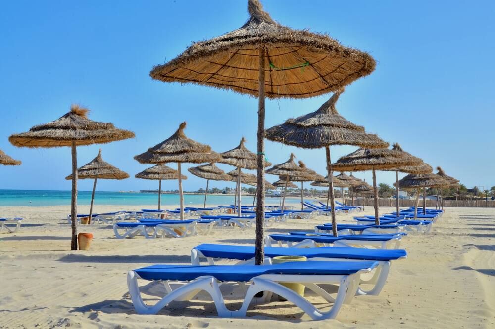 شاطئ